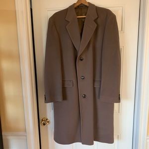 Overcoat in mint condition!